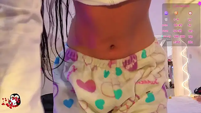 Snapshot of Jazmin_tay chatting on November 24, 2025, 12:05 pm Jazmin tay online show from November 24, 2025, 12:05 pm