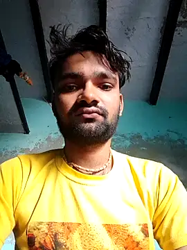 Surajpuja79 online show from November 25, 2025, 8:47 am