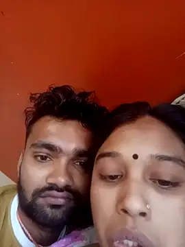 Surajpuja79 online show from April 9, 2026, 6:41 am