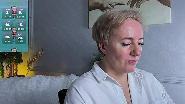 Snapshot of Nika_Smit chatting on December 21, 2024, 12:06 pm Nika Smit online show from December 21, 2024, 12:06 pm