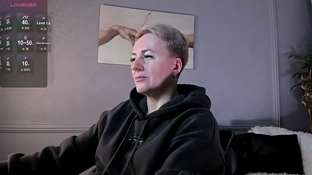 Snapshot of Nika_Smit chatting on March 4, 2025, 5:21 am Nika Smit online show from March 4, 2025, 5:21 am