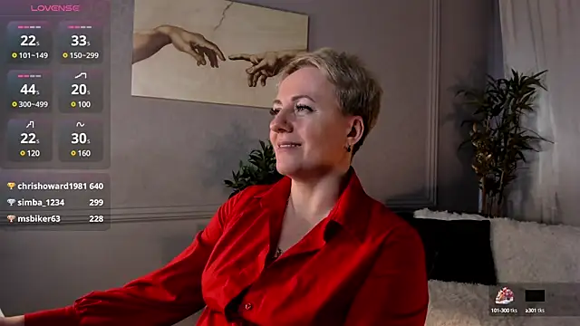 Snapshot of Nika_Smit chatting on March 16, 2025, 11:49 am Nika Smit online show from March 16, 2025, 11:49 am