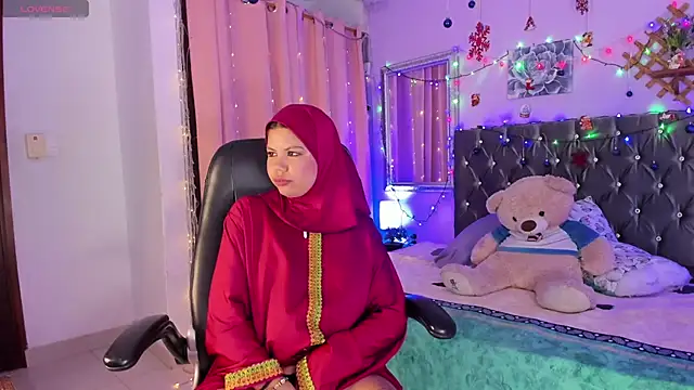 ShairaAwada online show from December 5, 2024, 12:33 pm