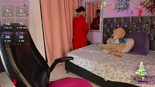 ShairaAwada online show from December 18, 2024, 3:44 pm