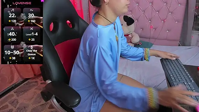 ShairaAwada online show from January 18, 2025, 6:34 am