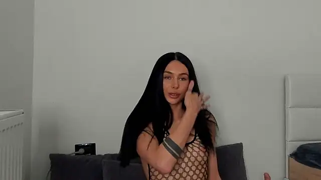 Snapshot of IvyKaelani chatting on February 12, 2025, 4:11 pm IvyKaelani online show from February 12, 2025, 4:11 pm