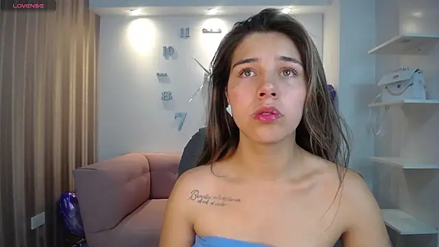 Snapshot of 1Sloppy_Fox4 chatting on February 2, 2025, 5:10 am 1Sloppy Fox4 online show from February 2, 2025, 5:10 am