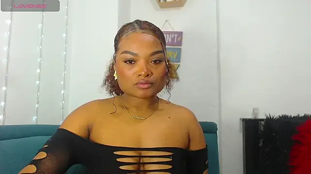 Snapshot of gianna_smith chatting on January 23, 2025, 7:11 am gianna smith online show from January 23, 2025, 7:11 am