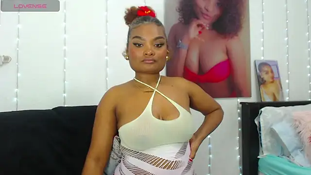 Snapshot of gianna_smith chatting on March 20, 2025, 9:26 am gianna smith online show from March 20, 2025, 9:26 am