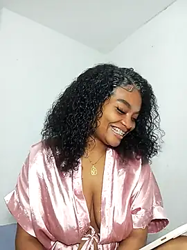 gianna smith online show from April 24, 2026, 4:37 am