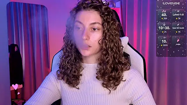 lady curls online show from January 28, 2025, 11:39 pm