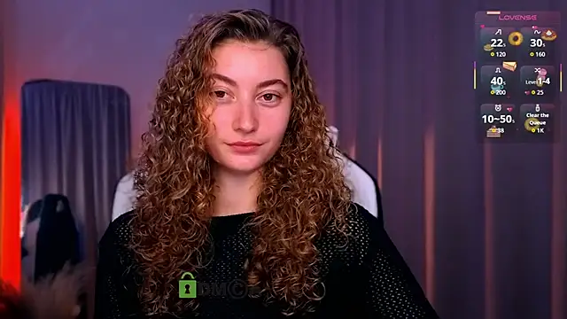 lady curls online show from October 7, 2025, 8:50 pm