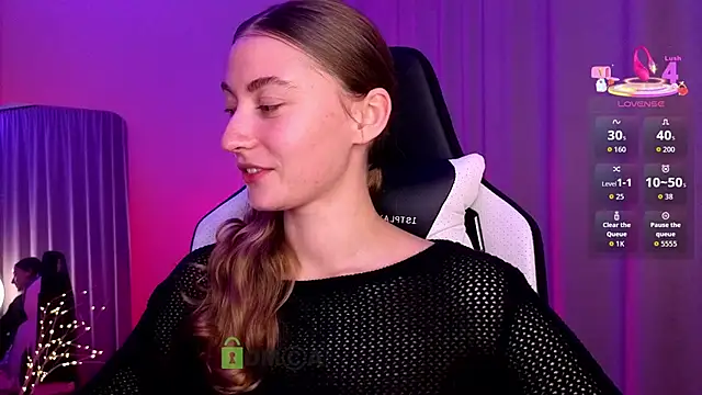 lady curls online show from January 12, 2026, 11:32 pm