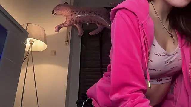 EmilyWi  online show from January 10, 2026, 10:58 pm