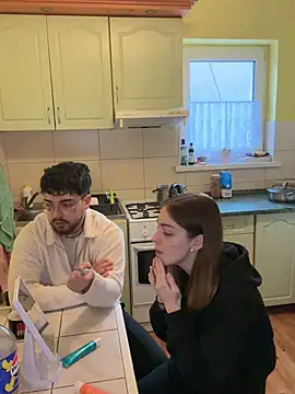 MrAndMrsSavage online show from February 9, 2025, 2:18 pm