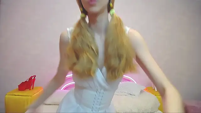 KlaryBrait online show from January 27, 2025, 7:14 am