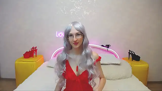 KlaryBrait online show from March 1, 2025, 9:40 am