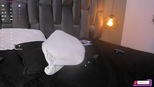 Snapshot of Lorena_Vieira_ chatting on March 18, 2025, 1:53 am Lorena Vieira online show from March 18, 2025, 1:53 am