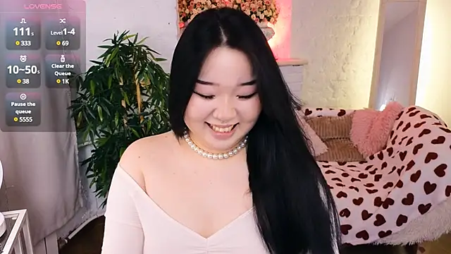 Snapshot of mei_honey_ chatting on February 28, 2025, 1:47 pm mei honey online show from February 28, 2025, 1:47 pm