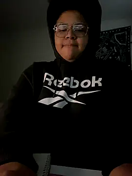 Snapshot of Ectorius chatting on November 19, 2025, 1:55 pm Ectorius online show from November 19, 2025, 1:55 pm