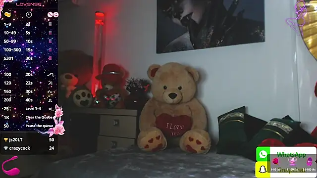 EvelynAisha online show from February 20, 2025, 6:35 pm