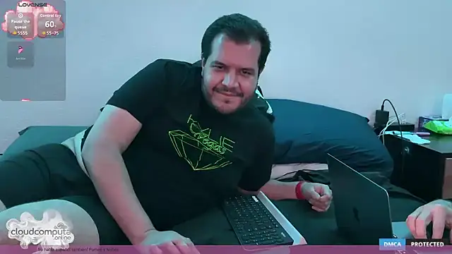 Snapshot of bearcloudcomputa chatting on December 21, 2025, 11:56 pm bearcloudcomputa online show from December 21, 2025, 11:56 pm