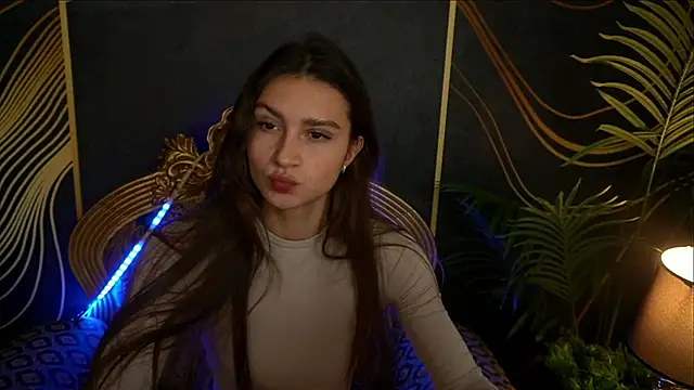 Snapshot of ValeryRoyale chatting on January 22, 2025, 2:24 pm ValeryRoyale online show from January 22, 2025, 2:24 pm