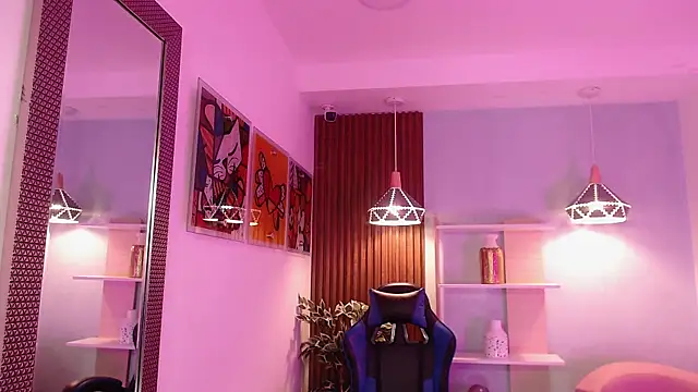 Snapshot of Dalila_Sky chatting on September 17, 2025, 6:09 pm Dalila Sky online show from September 17, 2025, 6:09 pm