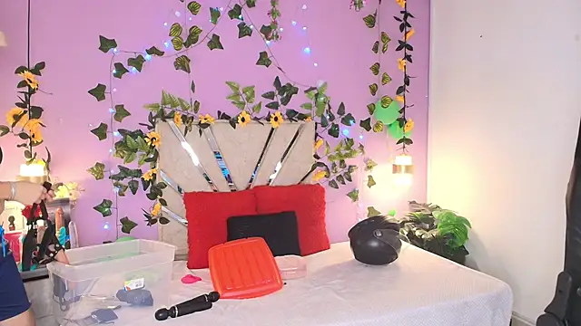 BRITHANY SPARK online show from April 24, 2026, 12:46 am