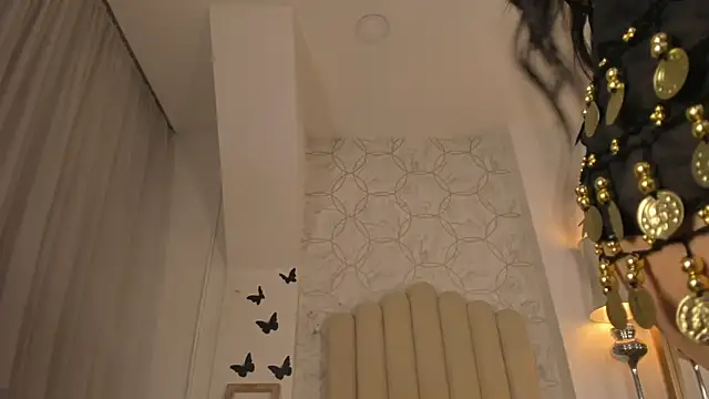 Foxy200   online show from February 11, 2026, 8:14 pm