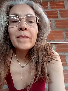 Snapshot of NanitaFun chatting on May 10, 2026, 5:07 pm NanitaFun online show from May 10, 2026, 5:07 pm