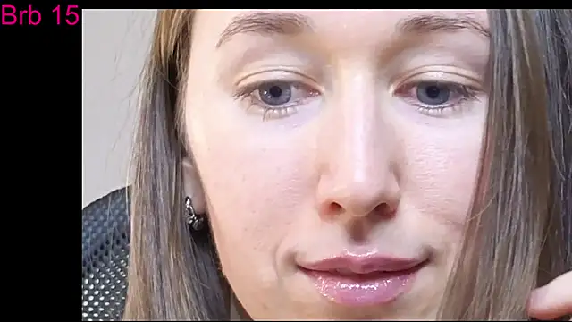 --Model--2 online show from November 30, 2025, 8:24 pm