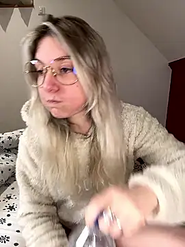 carlaaa online show from January 7, 2026, 9:17 pm