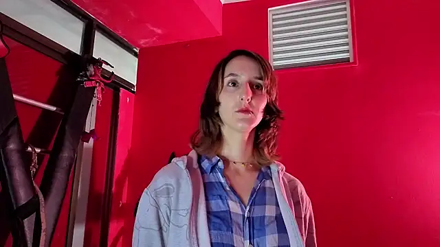 Ambar Roux  online show from February 23, 2026, 2:14 pm