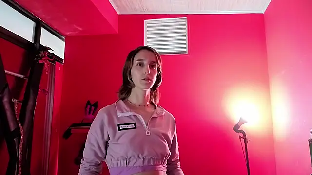 Ambar Roux  online show from February 25, 2026, 12:59 pm