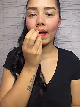  Luana online show from May 23, 2026, 2:06 am