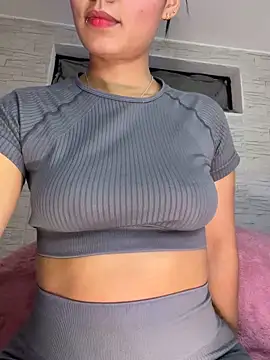  Luana online show from June 13, 2026, 1:47 am