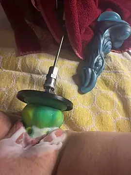 Snapshot of luisa1 chatting on September 25, 2025, 6:11 pm luisa1 online show from September 25, 2025, 6:11 pm