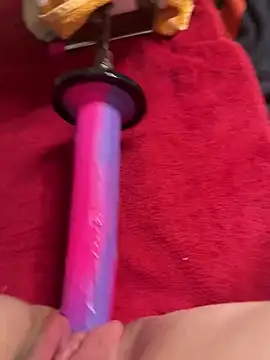 Snapshot of luisa1 chatting on February 22, 2026, 7:45 pm luisa1 online show from February 22, 2026, 7:45 pm