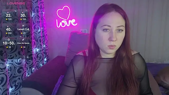 Snapshot of KellyCrystall chatting on December 19, 2025, 8:32 am KellyCrystall online show from December 19, 2025, 8:32 am