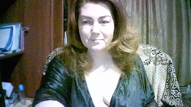 Madame-Butterfly online show from November 2, 2025, 10:45 pm