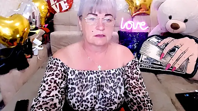 SiberiabBerry online show from June 6, 2026, 3:11 am