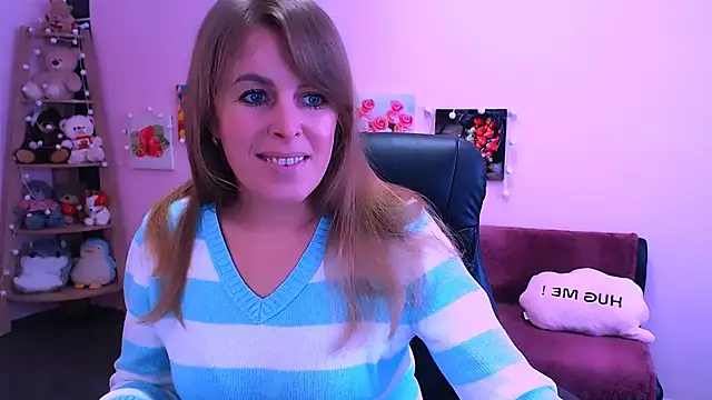 Hot Milady online show from February 23, 2026, 7:50 am