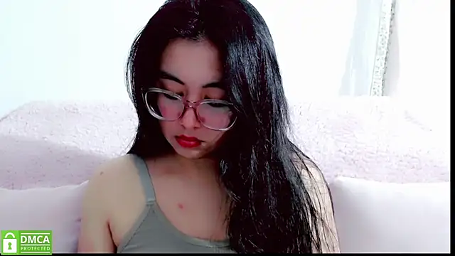 Snapshot of mariana_katto chatting on November 16, 2025, 6:13 pm mariana katto online show from November 16, 2025, 6:13 pm