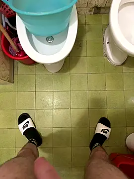 Snapshot of Miky_21 chatting on September 23, 2025, 12:24 am Miky 21 online show from September 23, 2025, 12:24 am