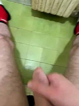 Snapshot of Miky_21 chatting on November 18, 2025, 1:33 am Miky 21 online show from November 18, 2025, 1:33 am