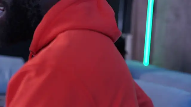 MacTroy online show from December 28, 2024, 10:58 am