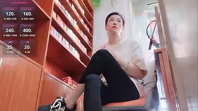 QianF-666 online show from August 3, 2026, 2:10 am