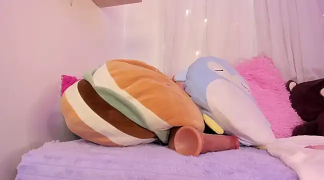 Snapshot of Hannie_ws chatting on February 13, 2025, 3:46 pm Hannie ws online show from February 13, 2025, 3:46 pm