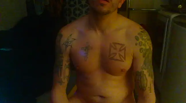 Snapshot of Gman143187 chatting on March 10, 2025, 9:21 am Gman143187 online show from March 10, 2025, 9:21 am